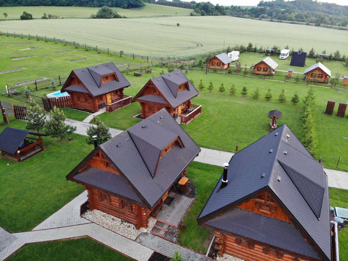 Ubytovanie Koliba Pacho - Zrub Zuzka Prievidza Exterior photo